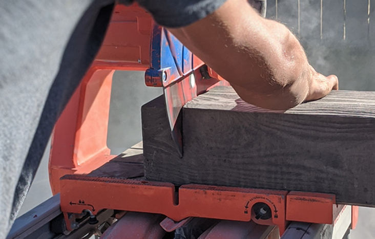 Cutting paving stones with a saw