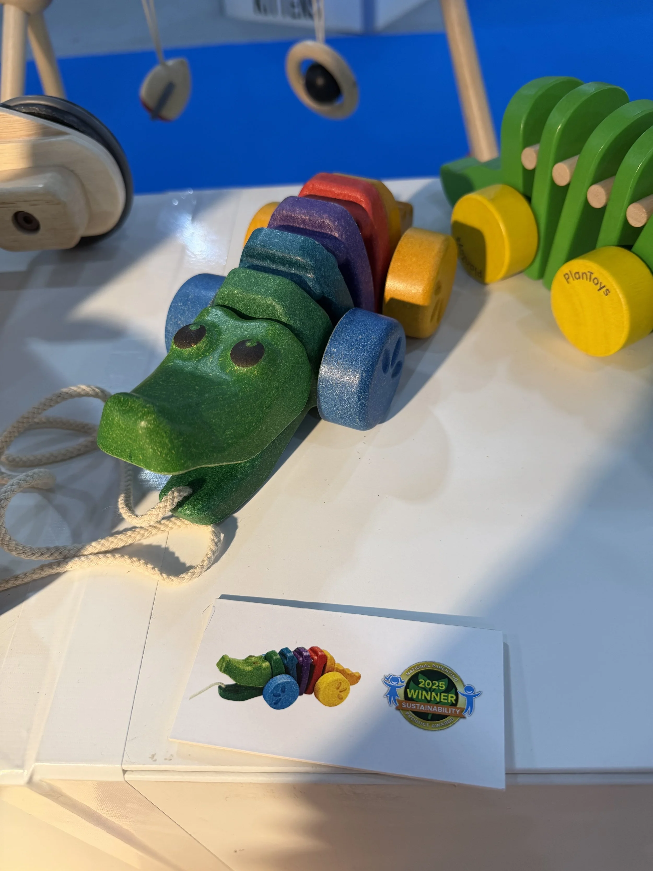 Rainbow Alligator from Plantoys!