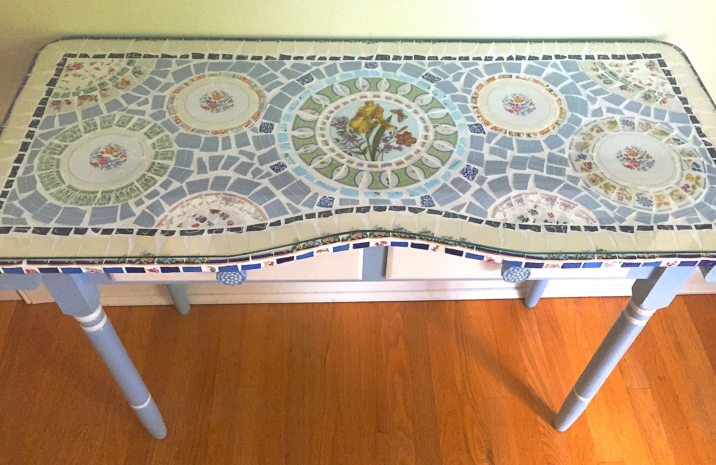 Dressing Table/Side Board 