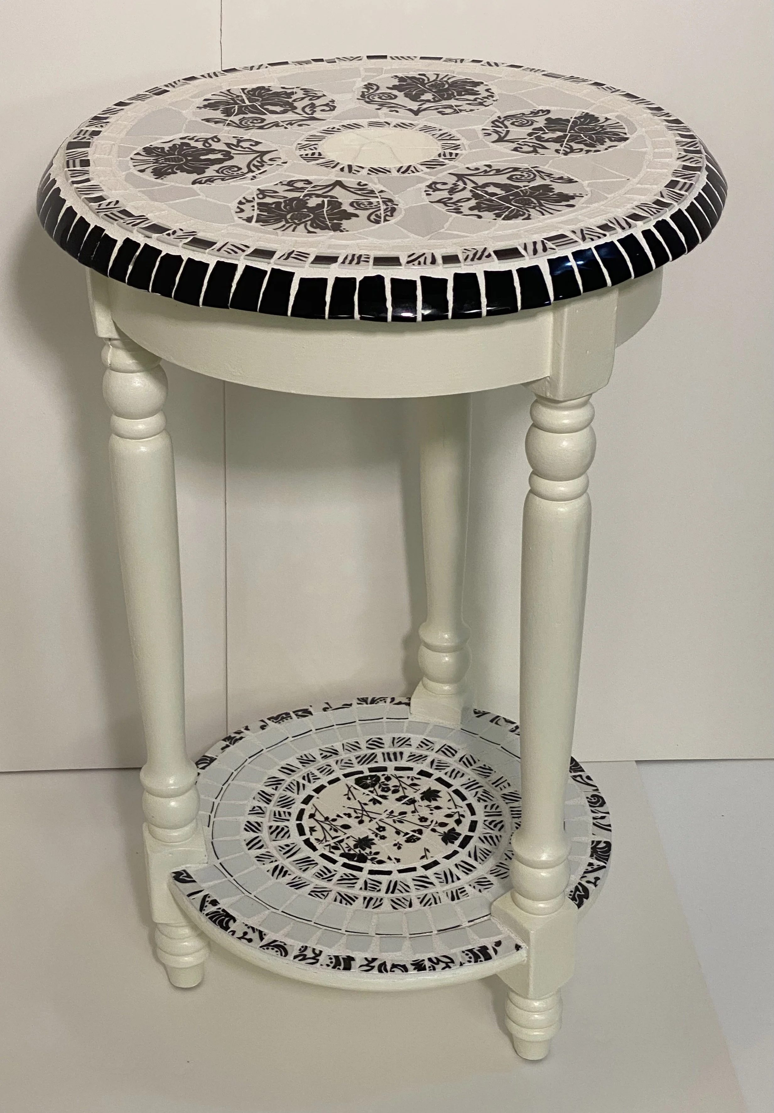 Black and White Romance 