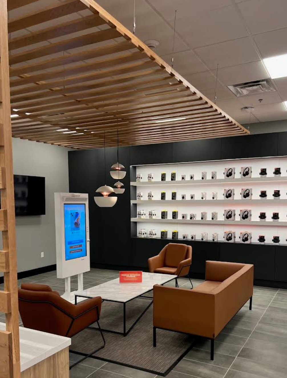 Consumer Cellurar-Photos (2).png