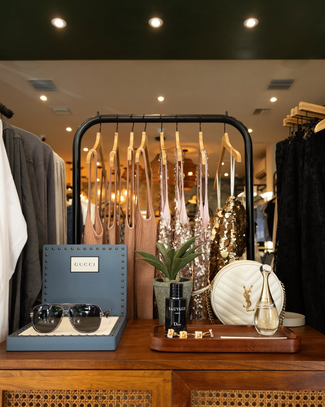 Low Key Fashion House (7).png