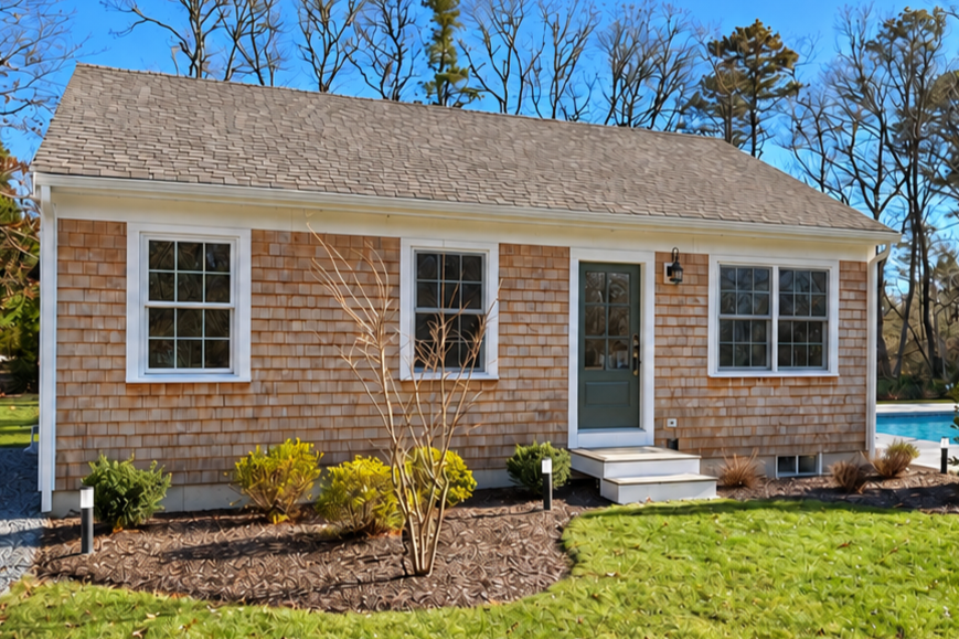 Sunlit%252Bhome%252Bexterior%252Bwith%252Bopen%252Bblue%252Bpool.png
