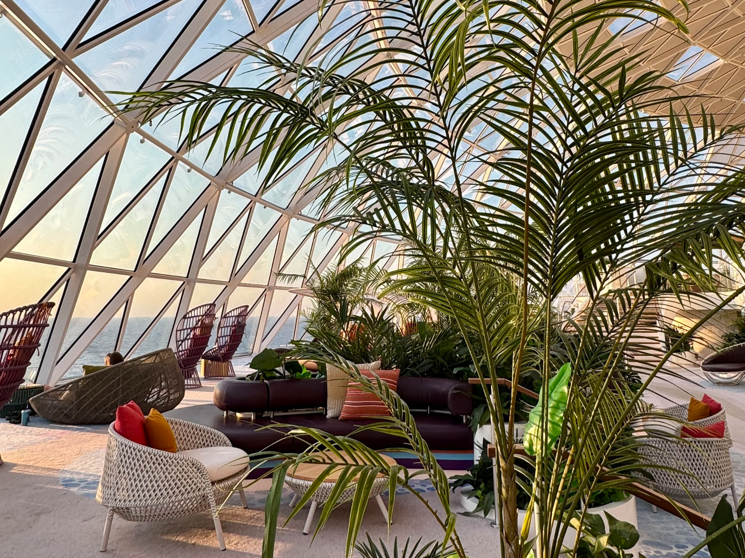 The Best Time to Plan a Cruise: Insider Tips from a Travel Advisor