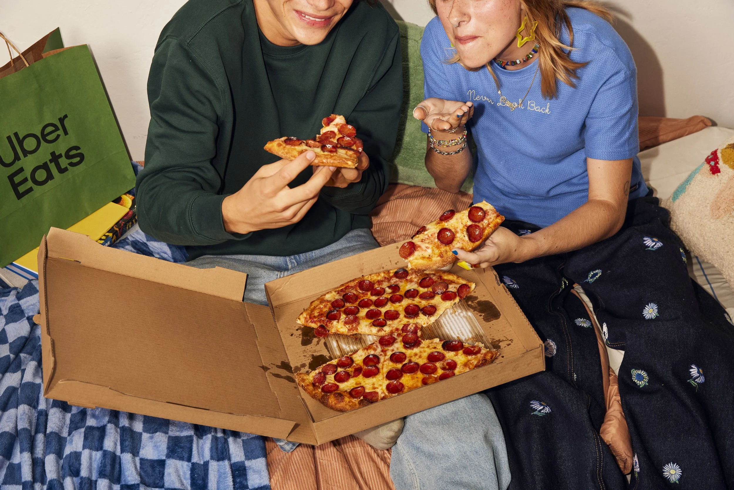 03_UberOne_Dorm_Gameday_Favs_1658_L.jpg