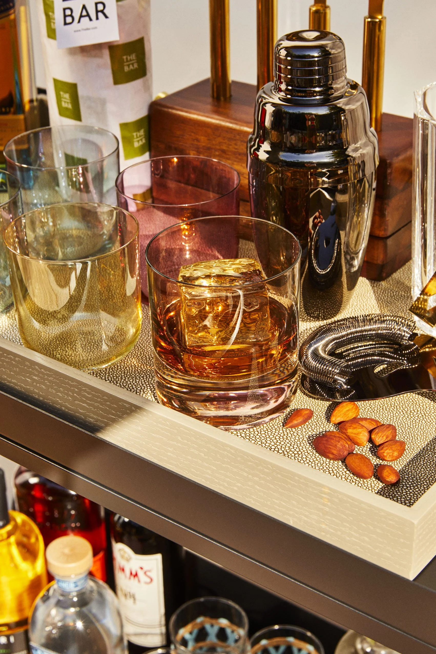 Extra_Drinks_Shots_0124_B.jpg