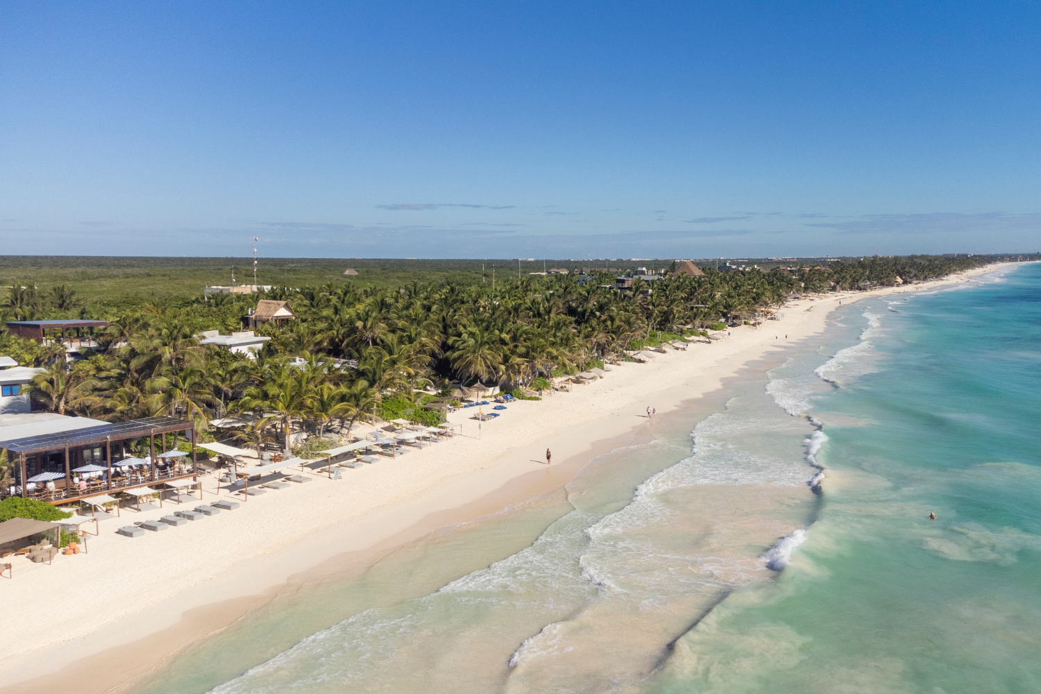 Lula's Beach (1).png