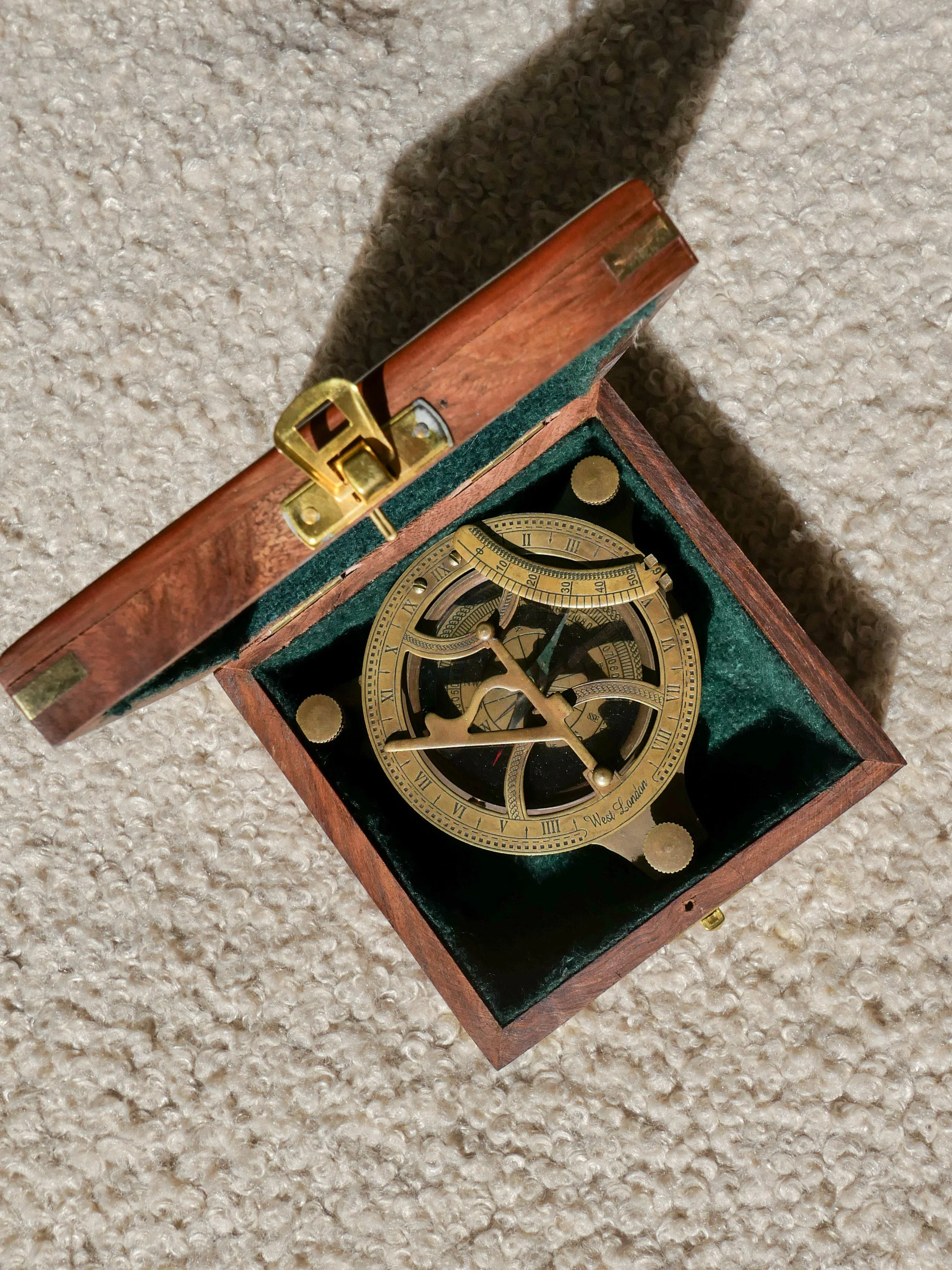 navigator’s sundial