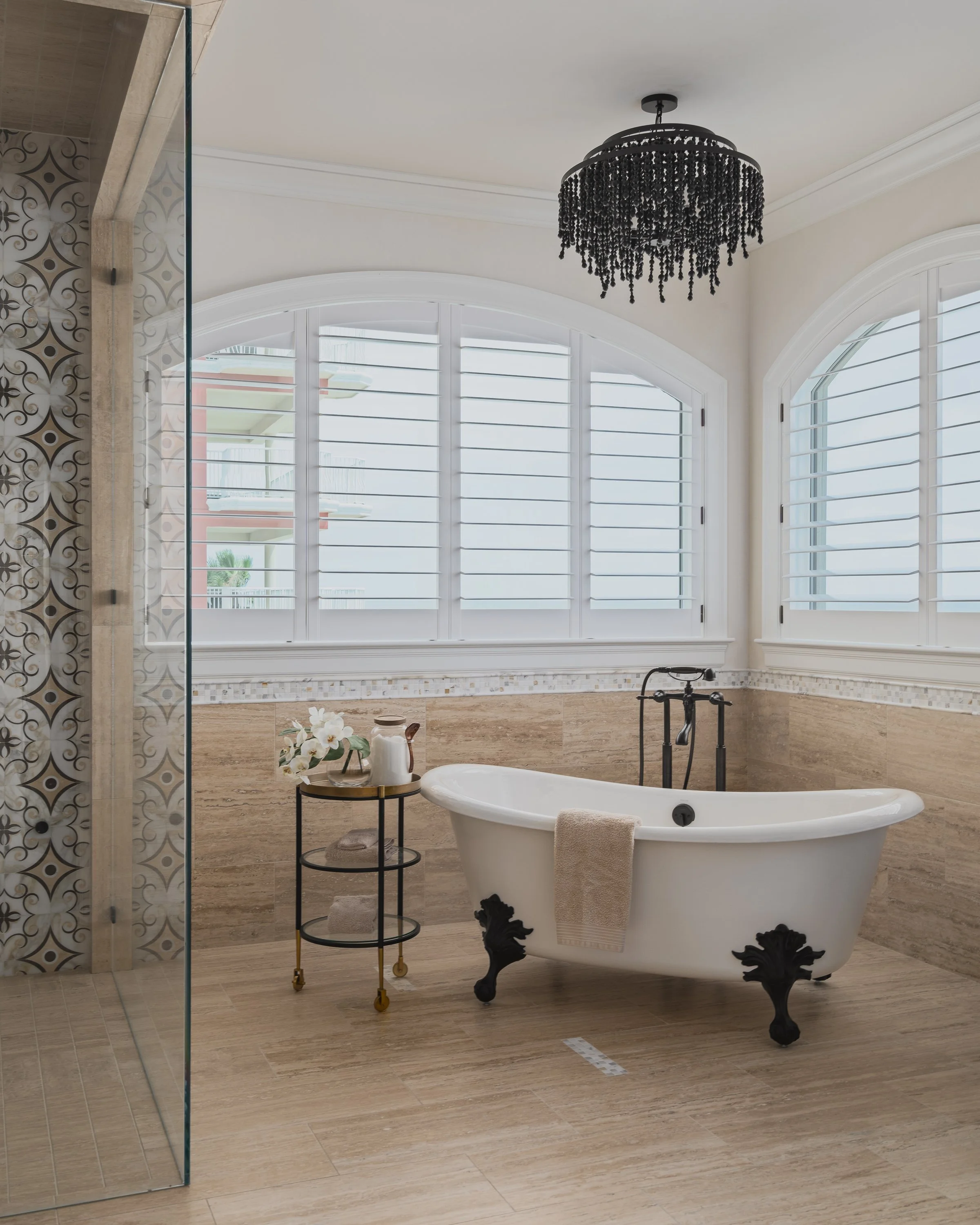 Primary Bath Tub.jpg