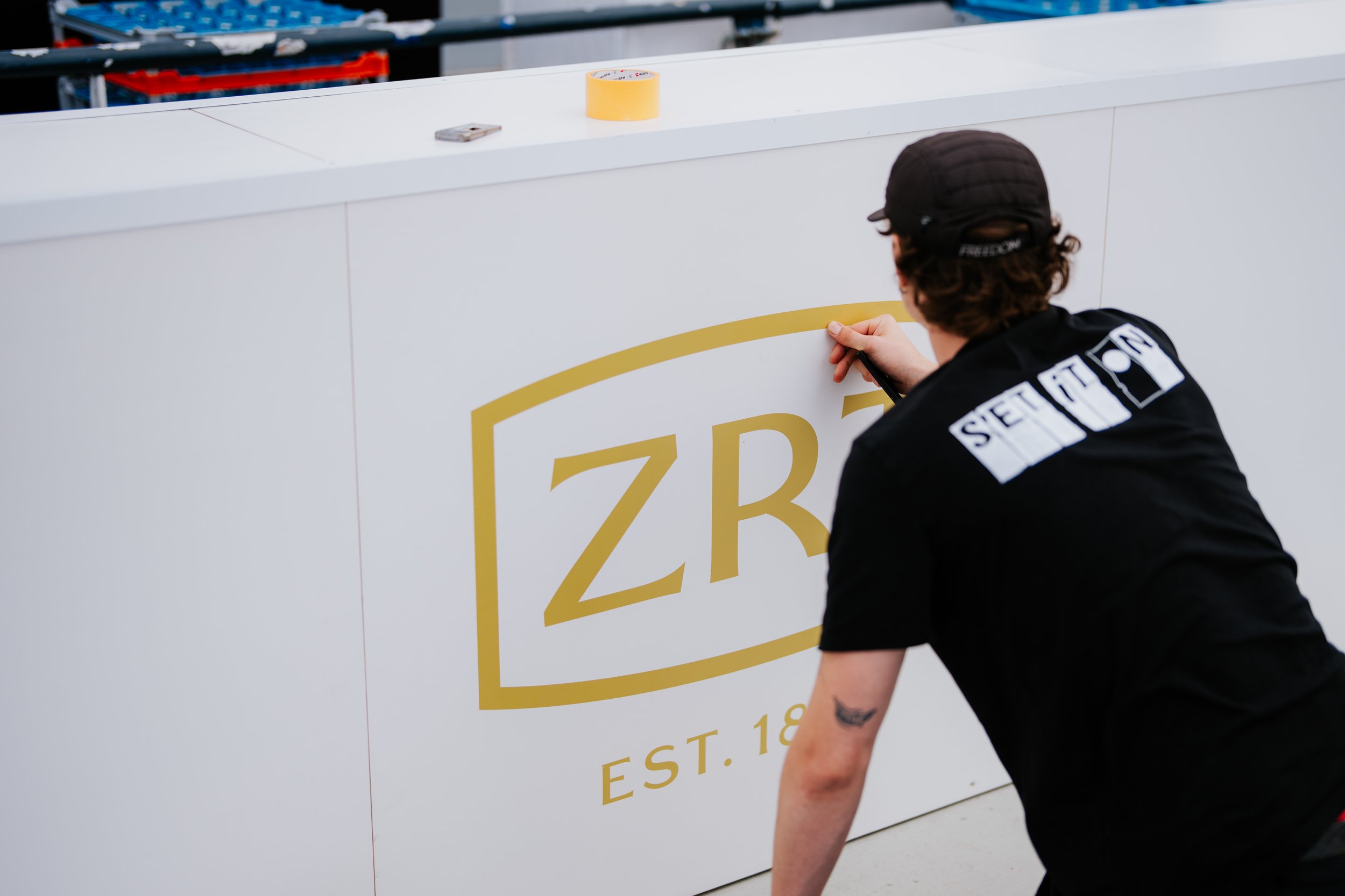 ZERTUS200_Day-2-RobinSchmiedebachPhoto-0012.jpg