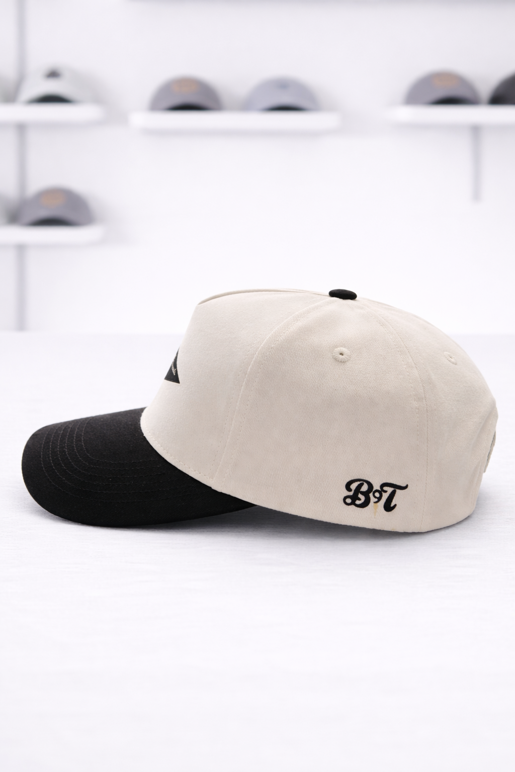 Two tone black side.png