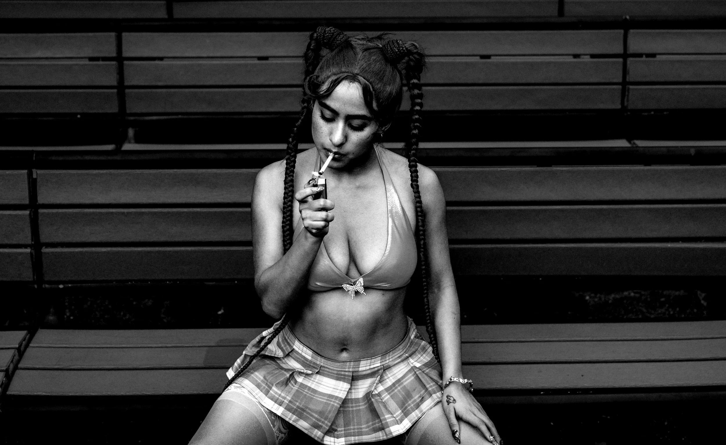 #4- Bad girl.jpg