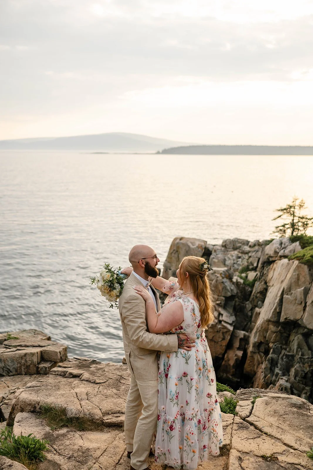 summer elopement in maine along the coast