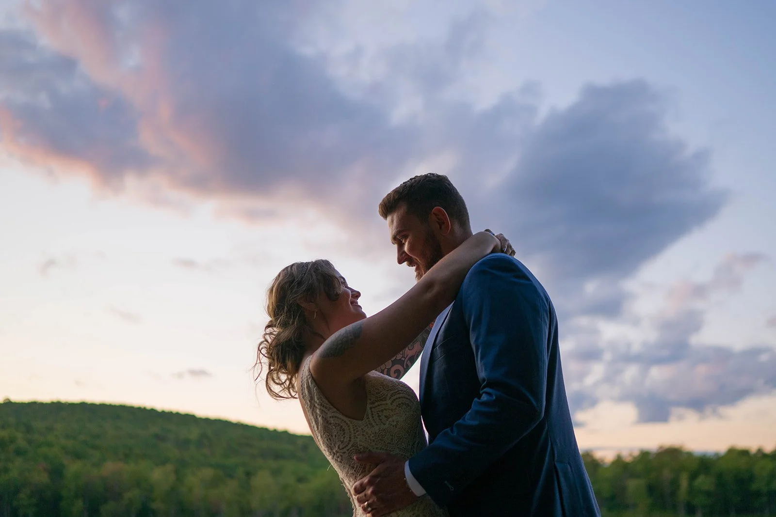 lakes-side-cabin-elopement (63).jpg