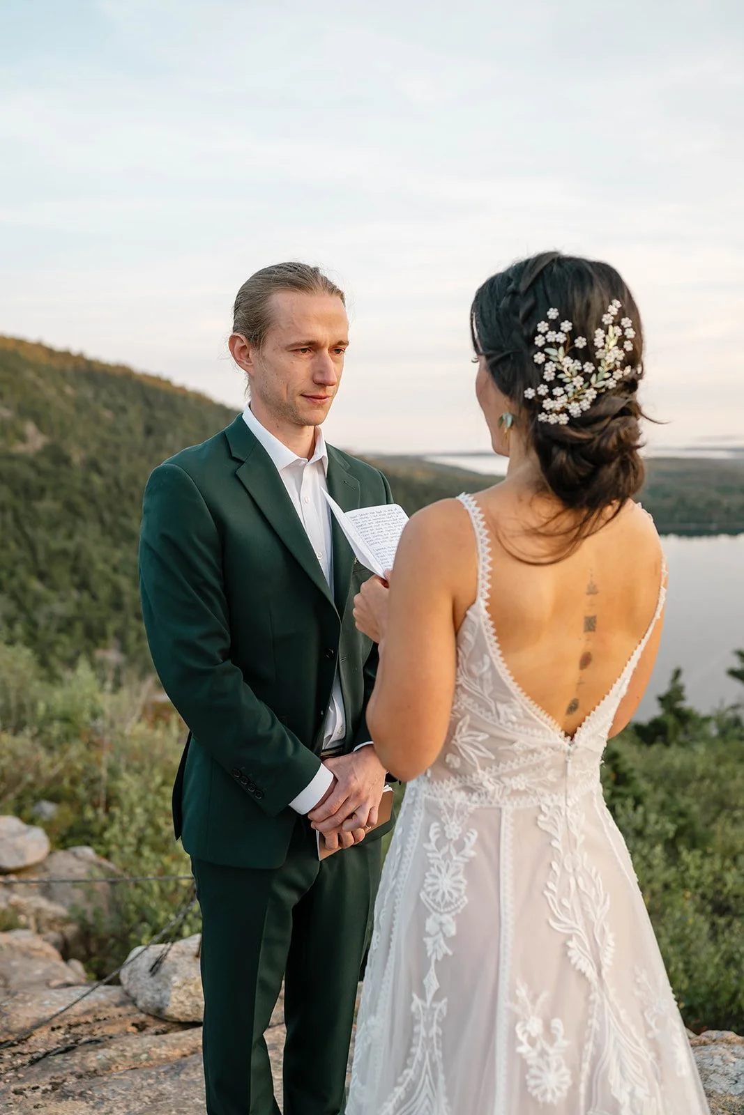 dreamy elopement ceremony at the bubbles in acadia overlooking jordan pond