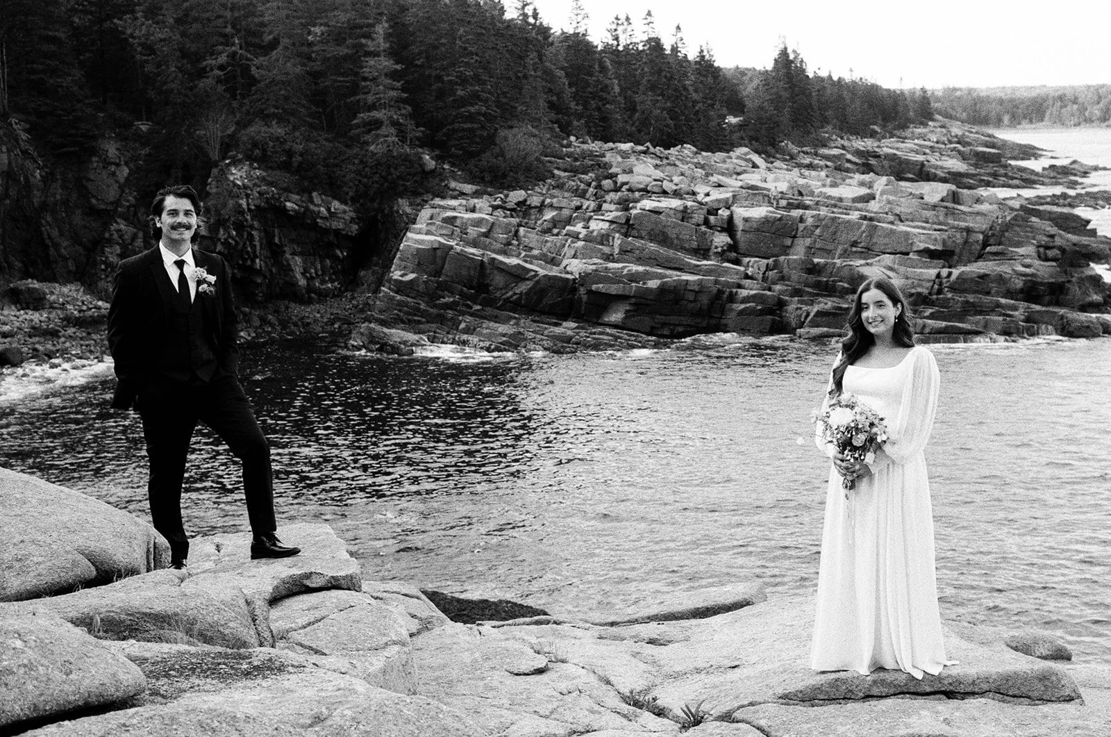 intimate elopement couple on the cliffs at acadia national park