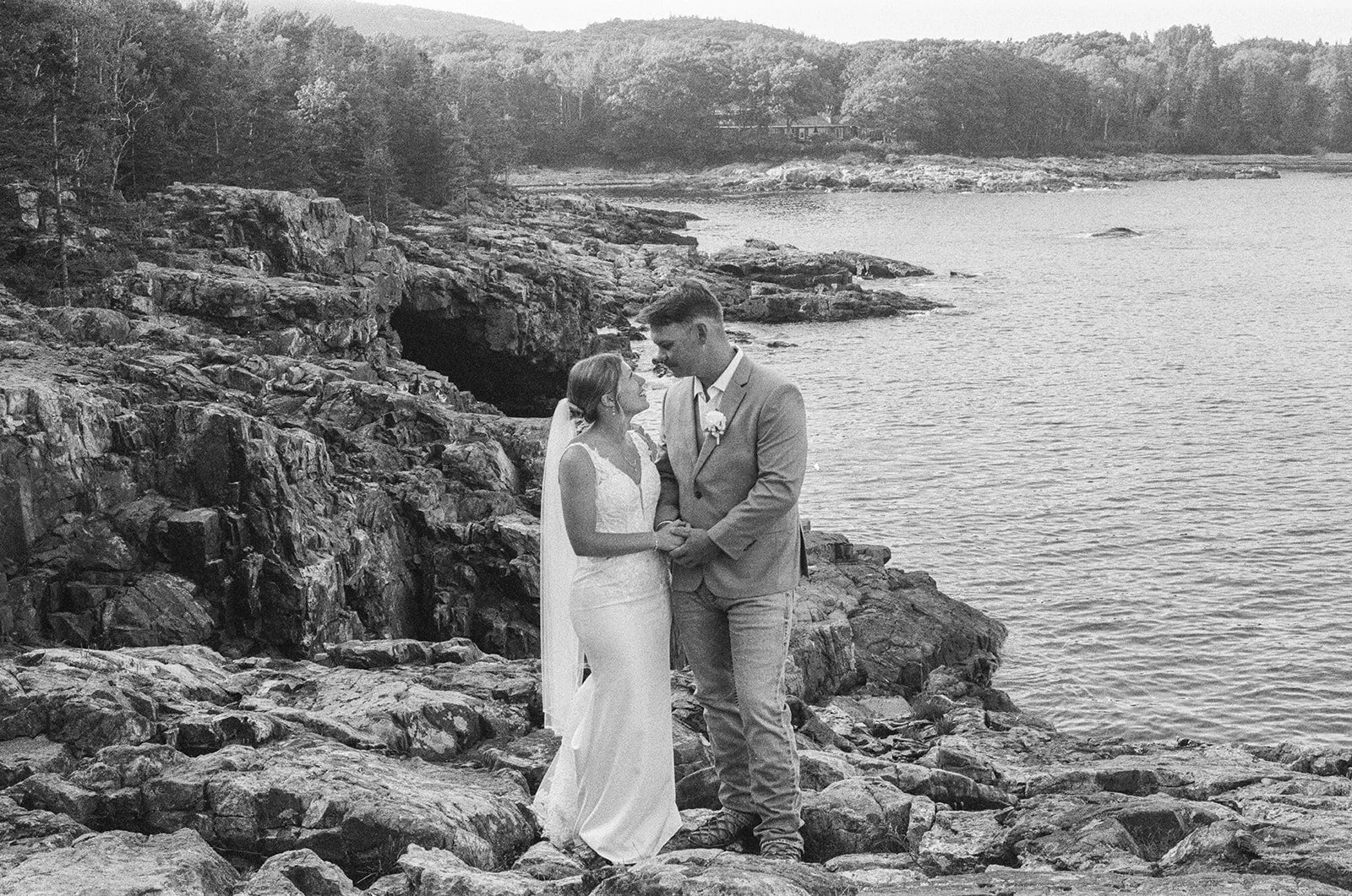 acadia-elopement (15).jpg