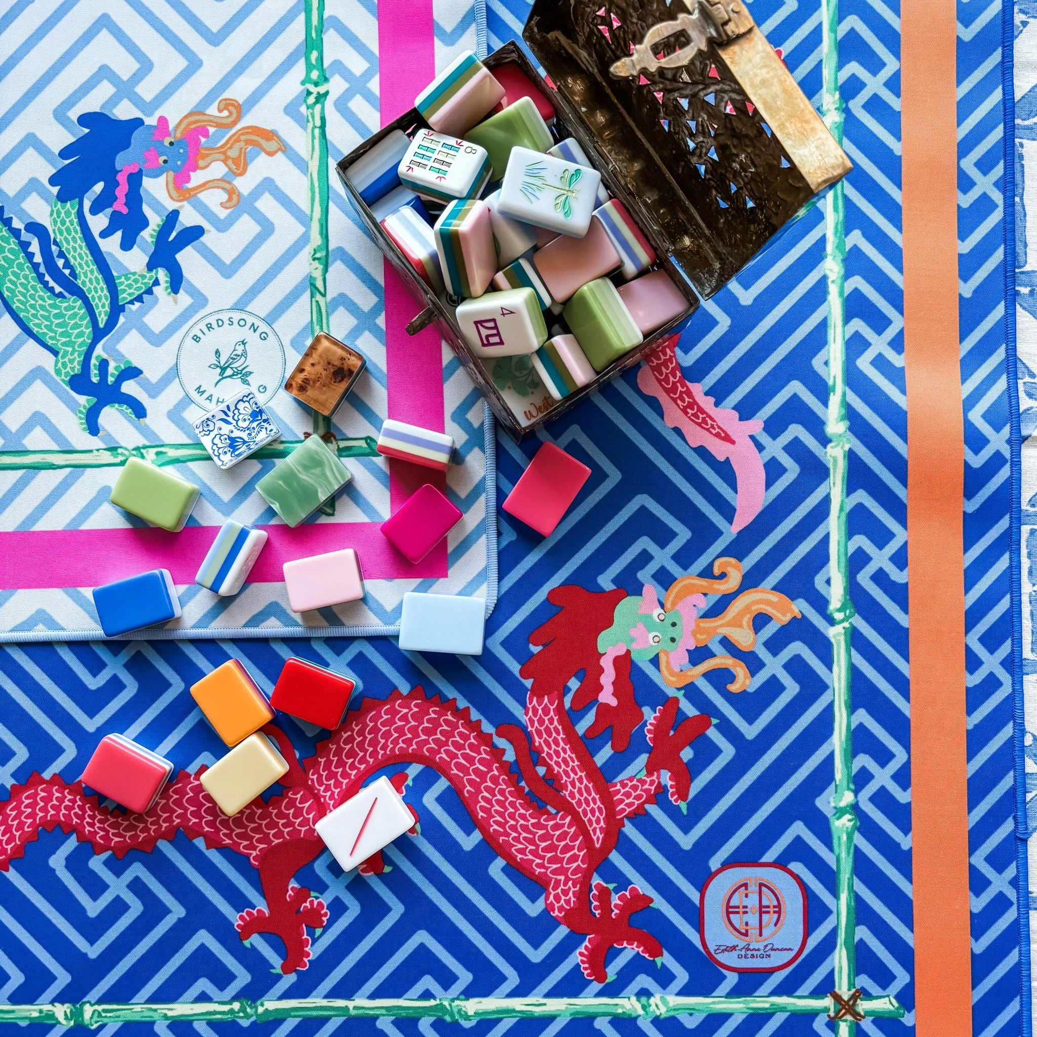Gentle_Red_and_Green_Dragon_Mats_by_Birdsong_Mahjong_1024x1024@2x.jpg