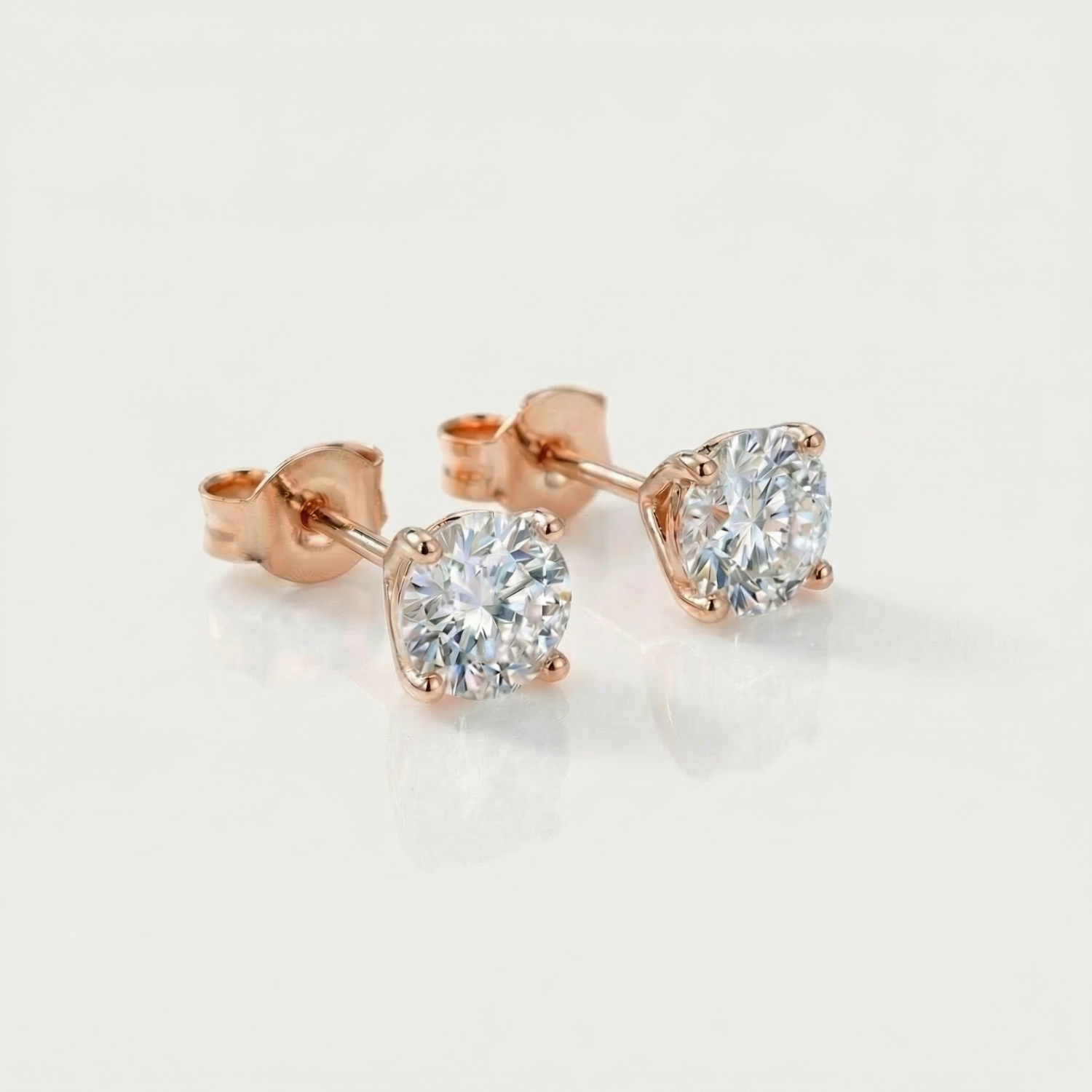 RDSE14KR1-Williams-Jewellery-Diamond-Stud-Earrings-Round-Brilliant-14k-Rose-Gold-IGI-Certificate.png