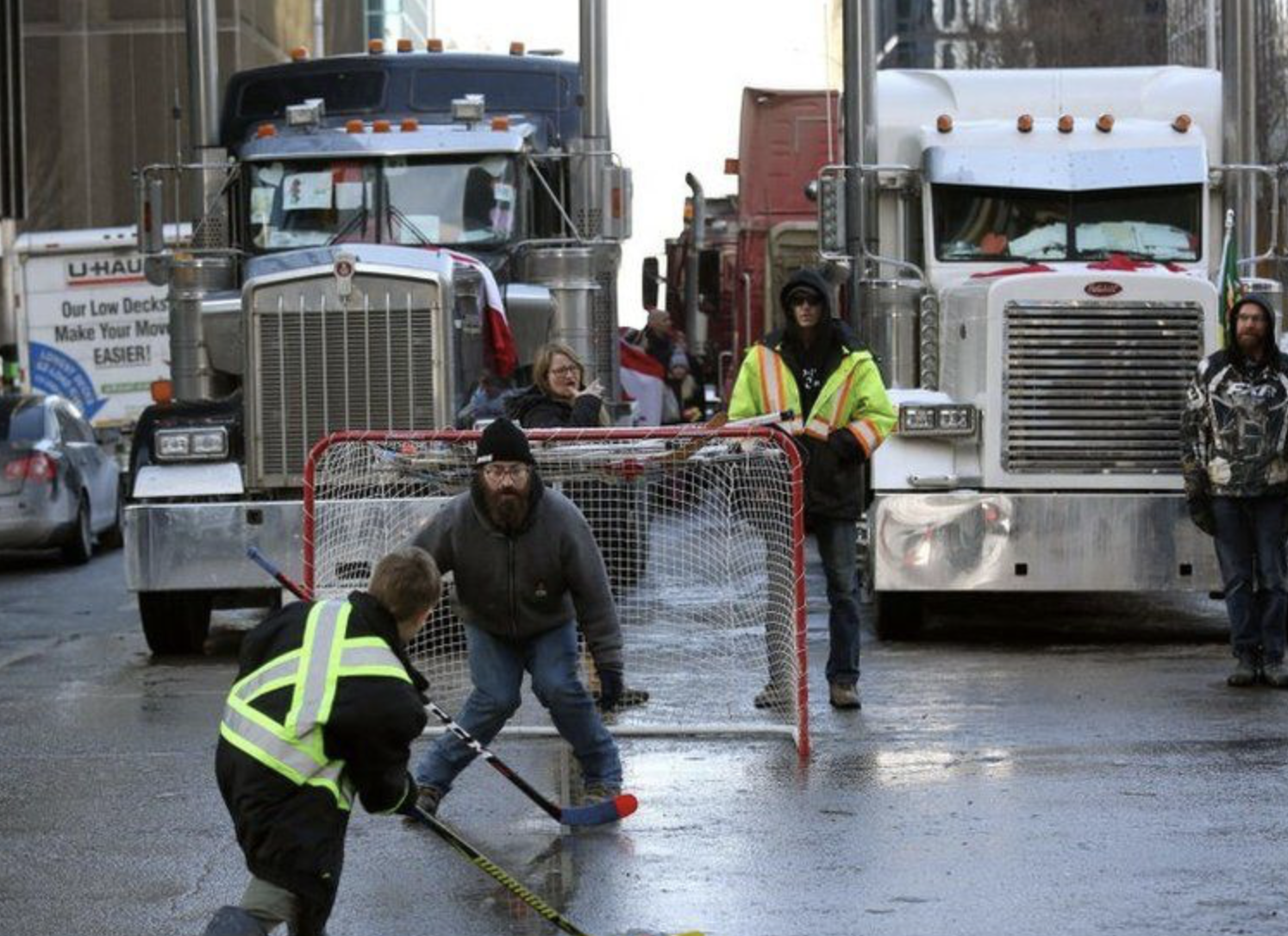 104) Freedom Convoy "vs." the Police