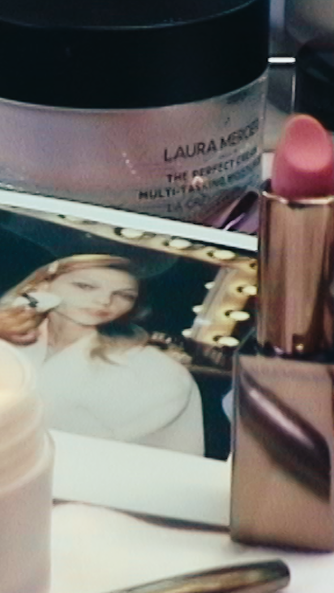 VO_x_LM_EtherealIcon_091123_(9x16).00_00_06_15.Still005.png