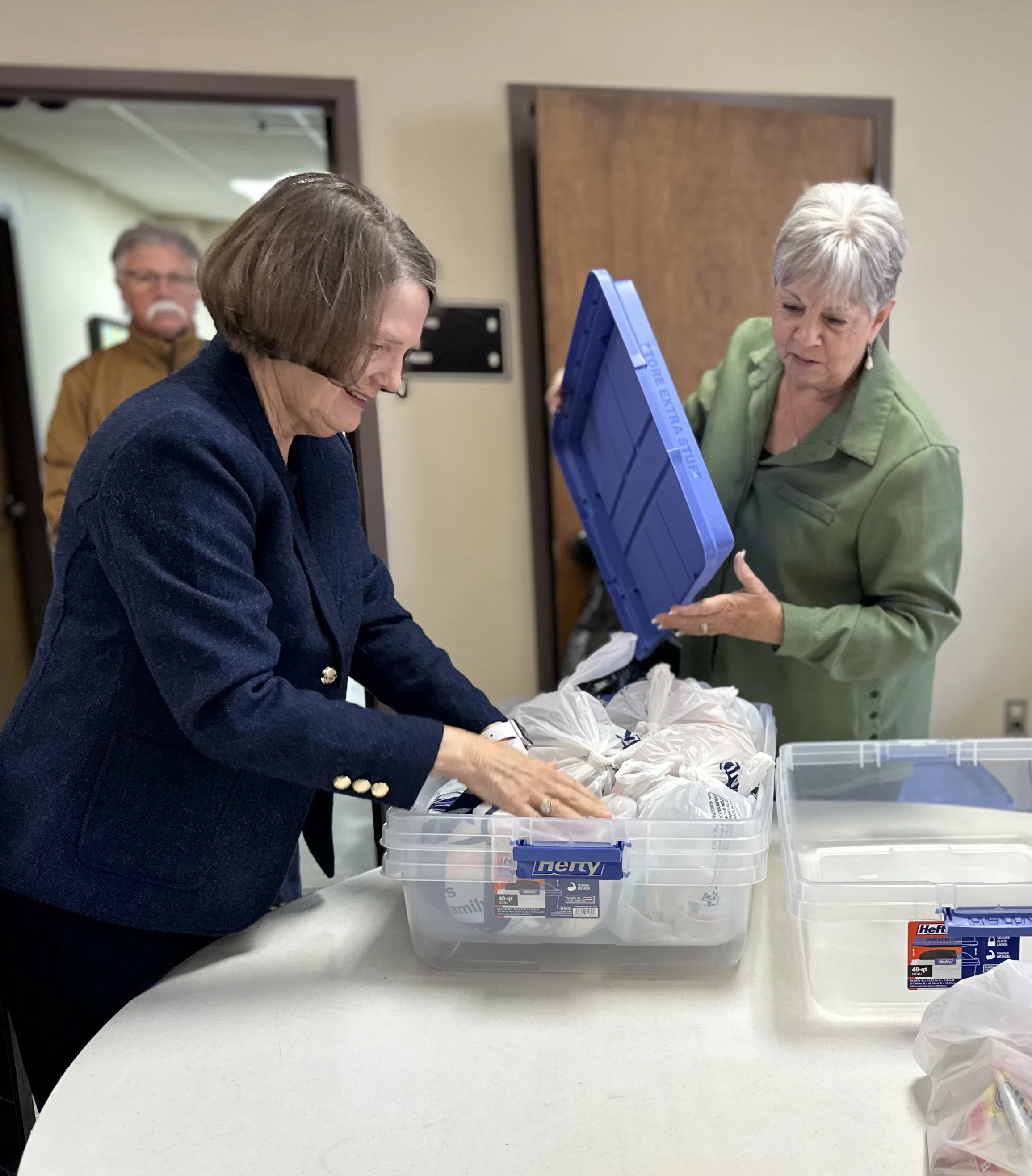 Ladies packing back pack buddy bags