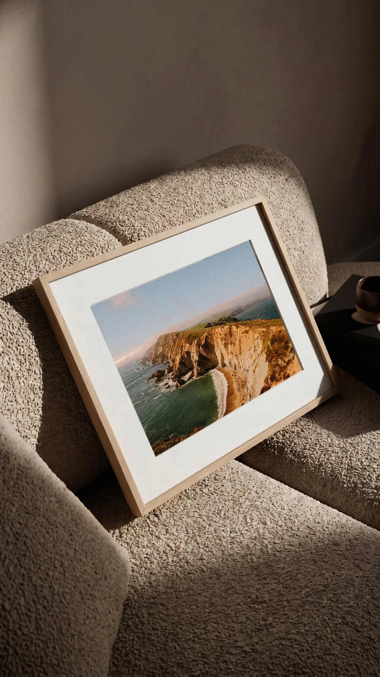 frame-mock-up-2-horizontal Kopie.jpg