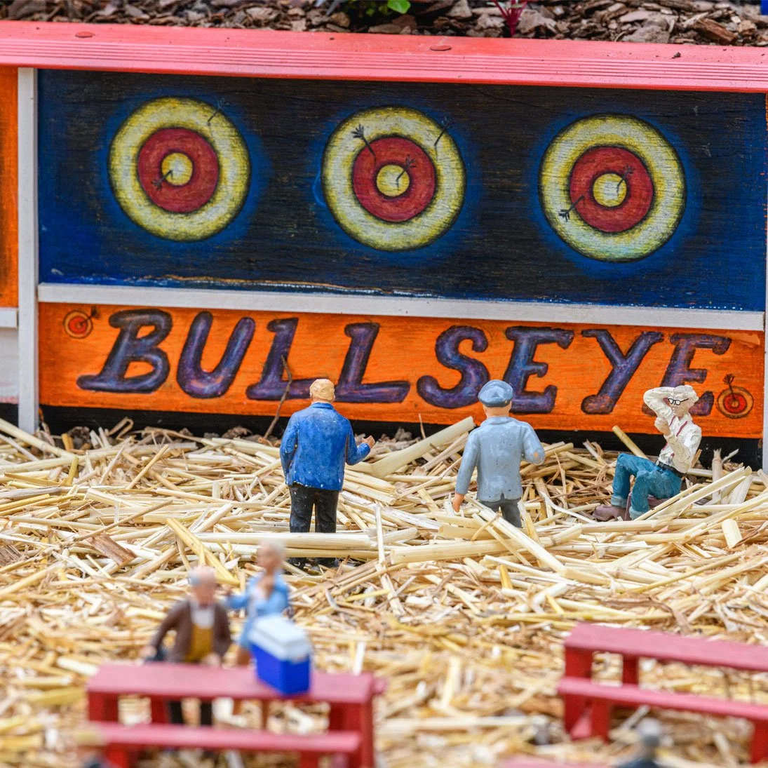 Garden Railroad: Pennsylvania Through the Four Seasons