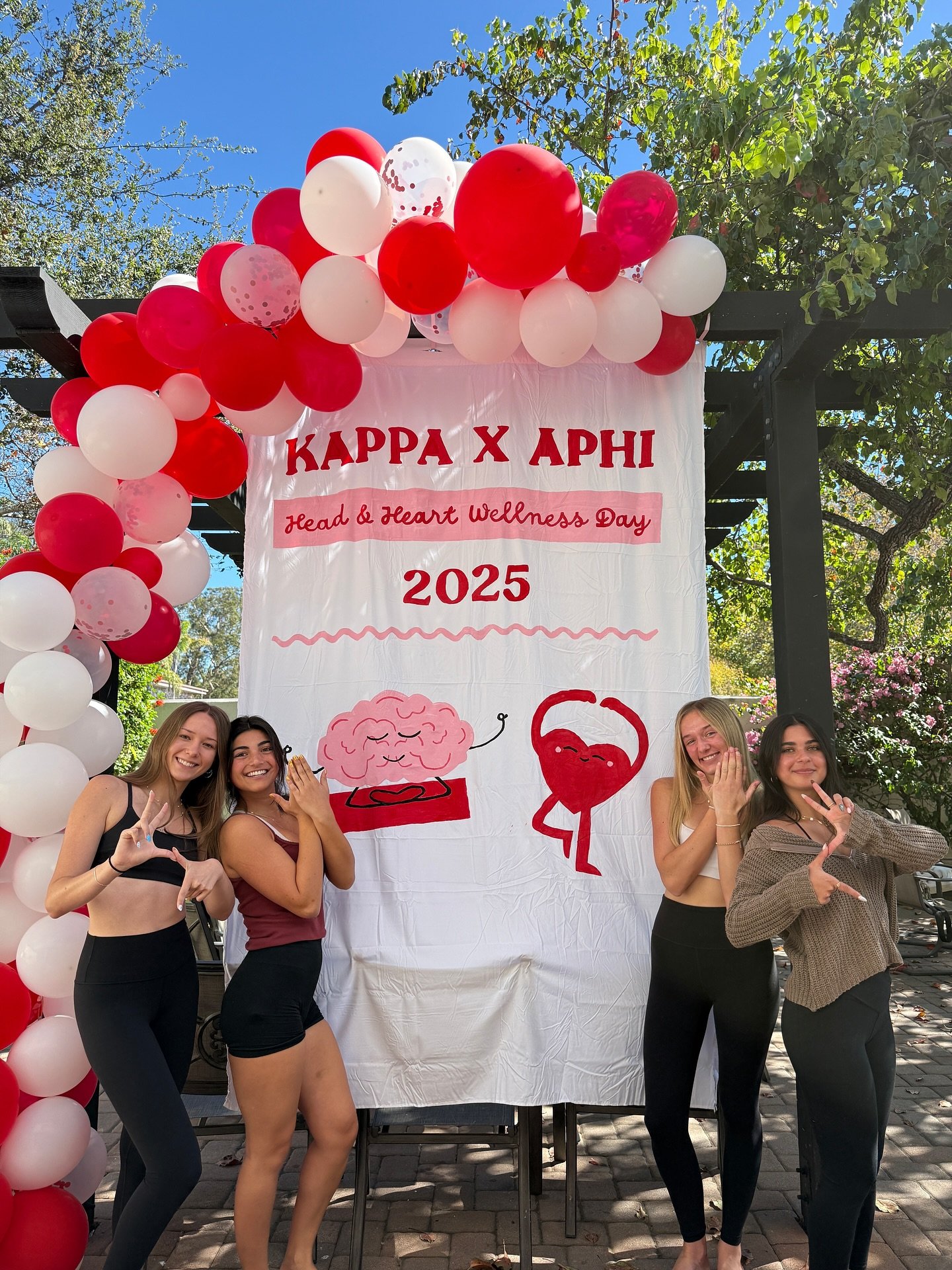 We had the most beautiful day under the sun for our annual Kappa Kappa Gamma &times; Alpha Phi Head &amp; Heart Wellness Day! 🧠 🩷

Thank you to @mackenziecochran_ and @katyadavis12 for creating such a peaceful and meaningful event for both chapters