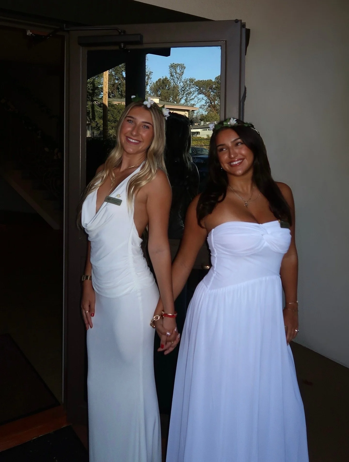 Preference Round 🤍🌹
Opened our hearts and homes one last time before we welcome MC &lsquo;25! Last night we celebrated the love, loyalty, and lifelong friendships that make Alpha Phi so special. We can&rsquo;t wait to continue our legacy with the n