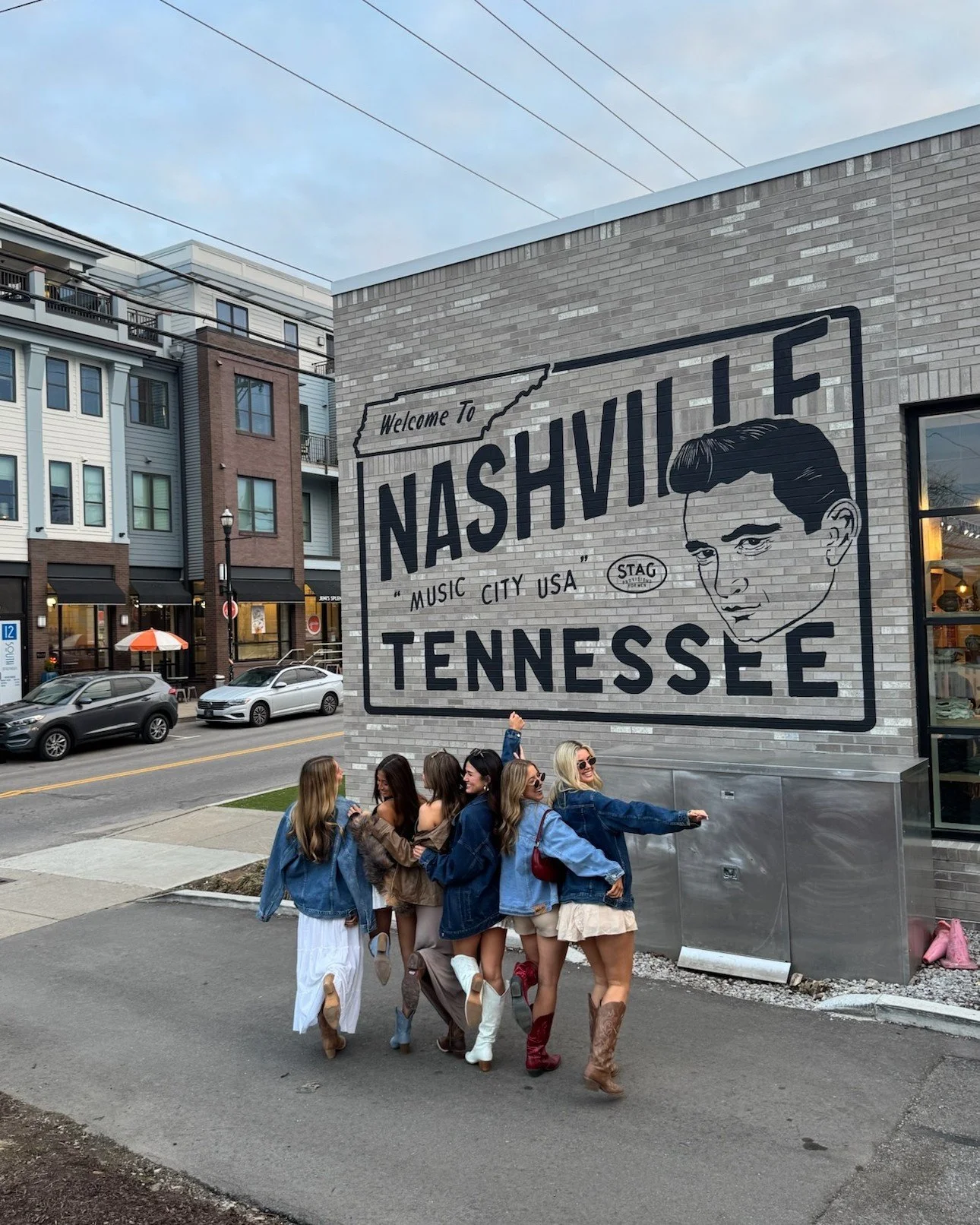 A bitter sweet goodbye from one of our senior satellites, 69💞

&ldquo;One of the best parts of our senior year is sharing the most wonderful beach home with all of our best friends 🥹 from bonfire dance parties to mega bed sleepovers in the living r