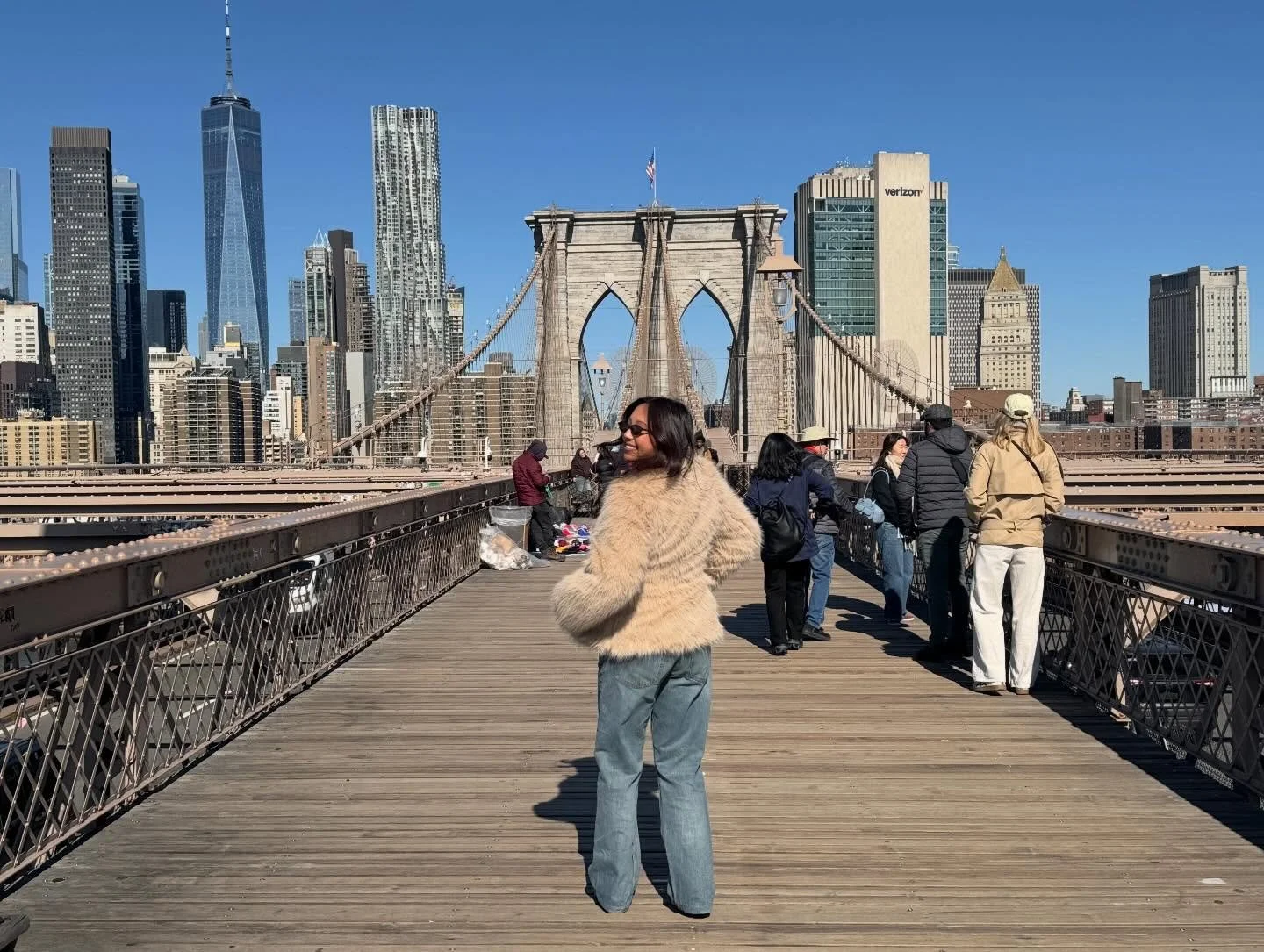 New York City through @elsa.kwong eyes!! 
🍎🚕🗽 

#ucsbalphaphi #nyc #springbreak