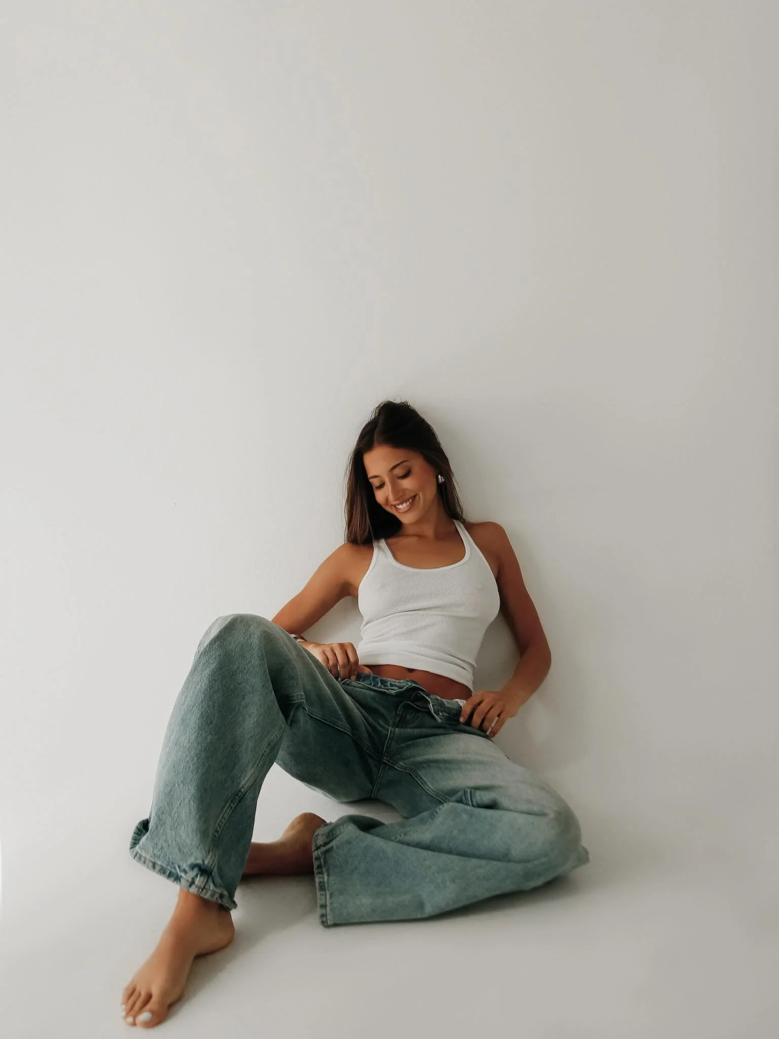 SENIOR SPOTLIGHT!! See what @christinacelentino has been up to📸🌟🎓

&ldquo;hiii my names christina and im a senior at ucsb!! im also a model and am moving to la post-grad to pursue it full time 🤗 i love what i do and am beyond blessed, but more th