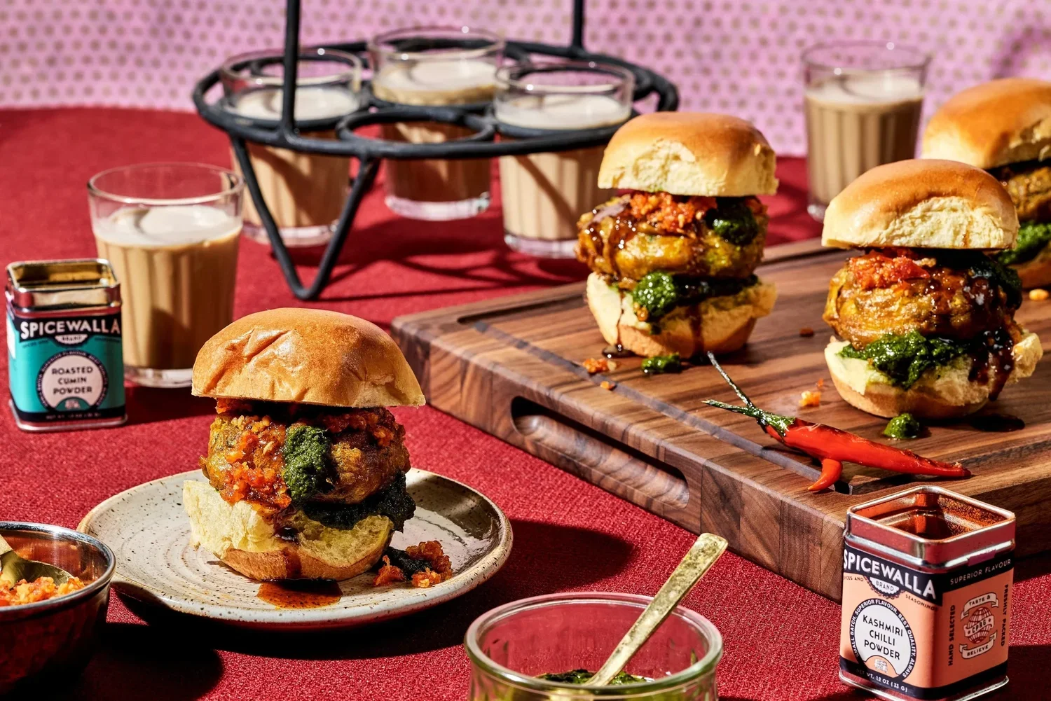 HexClad_LargeWalnutBoardV2_KWWB24-V2_VadaPav_PotatoFritterSliders__021125_KF_04.jpg.webp