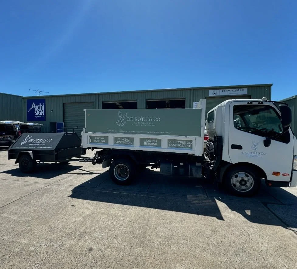 Truck and trailer combo for @derothandco 🌱

#archisign 
#signs 
#phillipisland 
#landscaping