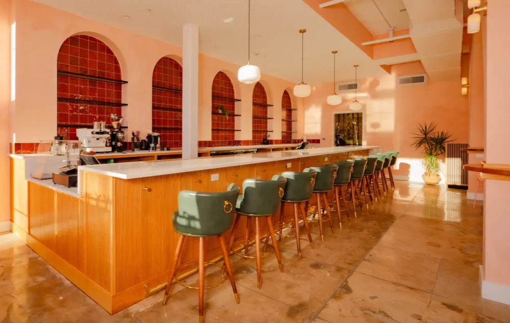 Bar photo 2