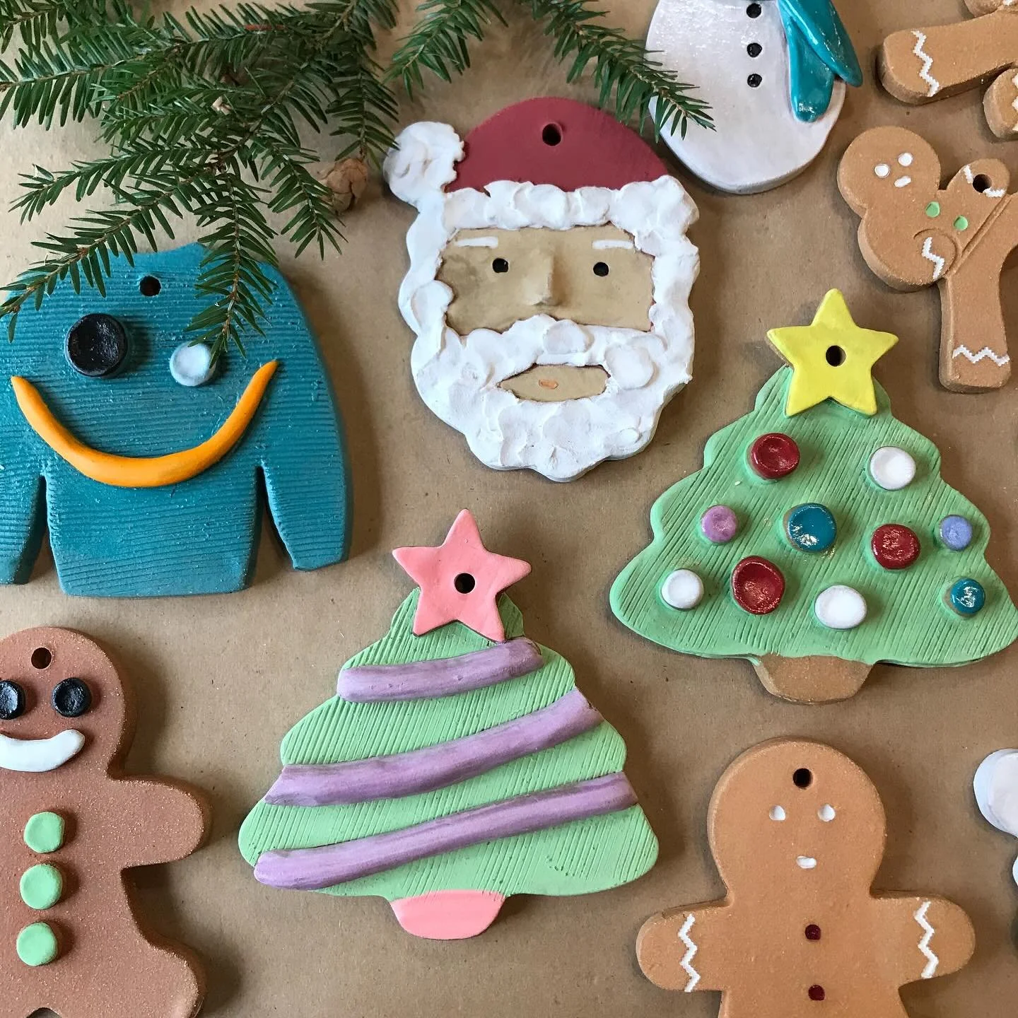 Christmas Ornaments workshops 
Saturday Nov. 29 2-4p or
Sunday Nov. 30 2-4p
In this 2 Session workshop each student will create up to 6 Christmas Ornaments out of clay. Open to all ages.
Visit bluecabinpottery.com/classes to register today!

#trumbul