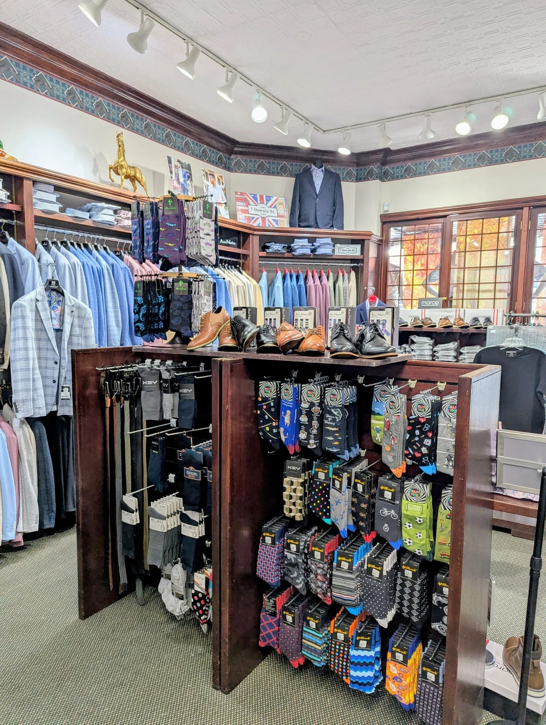 main-west-mens-wear-grimsby-ontario-accessories.jpg