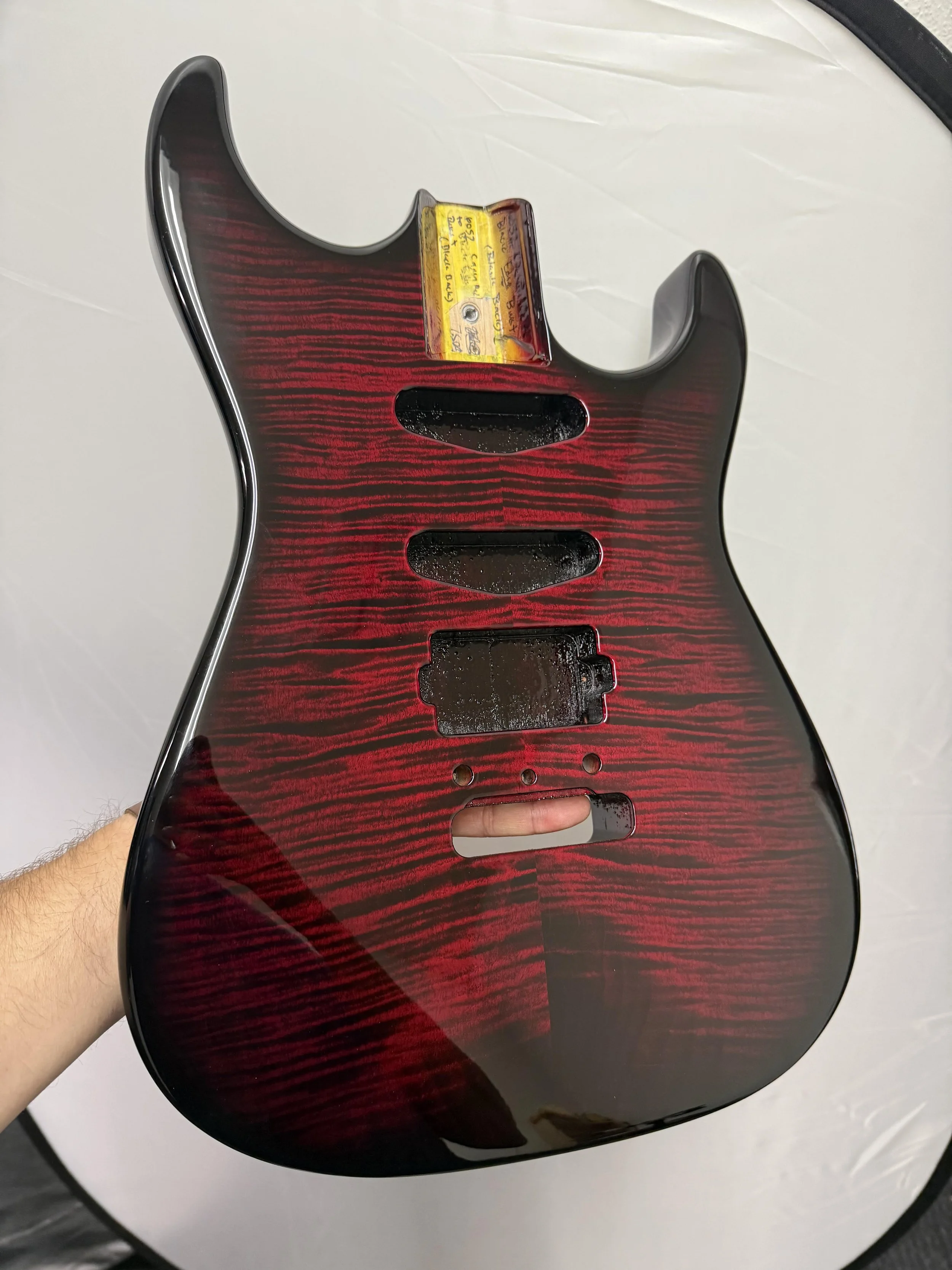 Tom Anderson Drop Top - Cajun Red to Black Burst