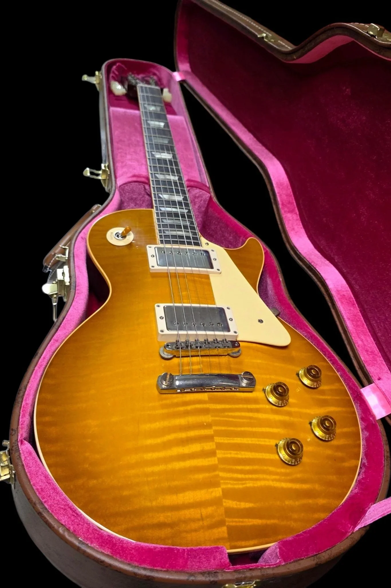 20261002_193257-Photoroom.jpg