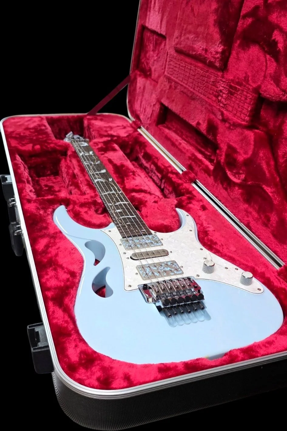 Ibanez Steve Vai PIA - Blue Powder