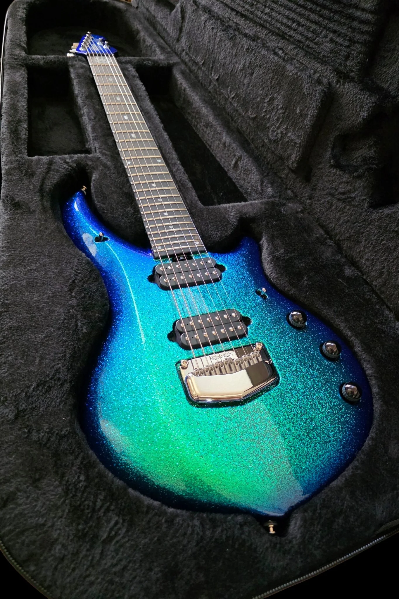 Ernie Balll Music Man Majesty 7 Premium Select - Ka'ampali Dream