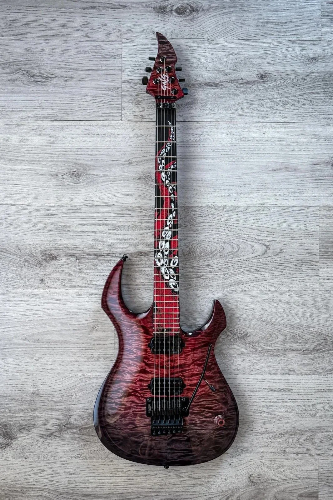 Giulio Negrini Guitars Morgoth Carved - Red Abyss NAMM Edition