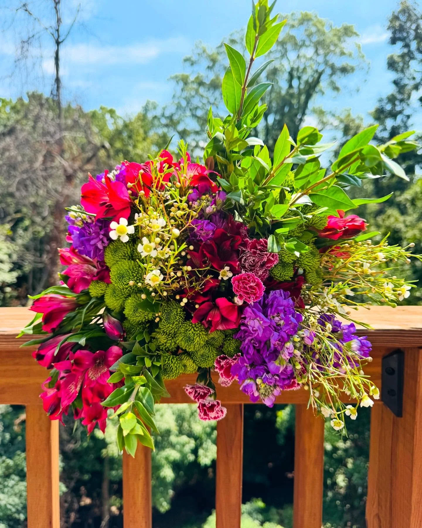 Grounded in grace, blooming with intention. Meet Tiera. 

A bouquet that embodies peace, presence, and deep gratitude. Inspired by the heart of a yogi, she&rsquo;s a gentle reminder to breathe, soften, and stay rooted in what matters. 🧘&zwj;♀️🌸 

#