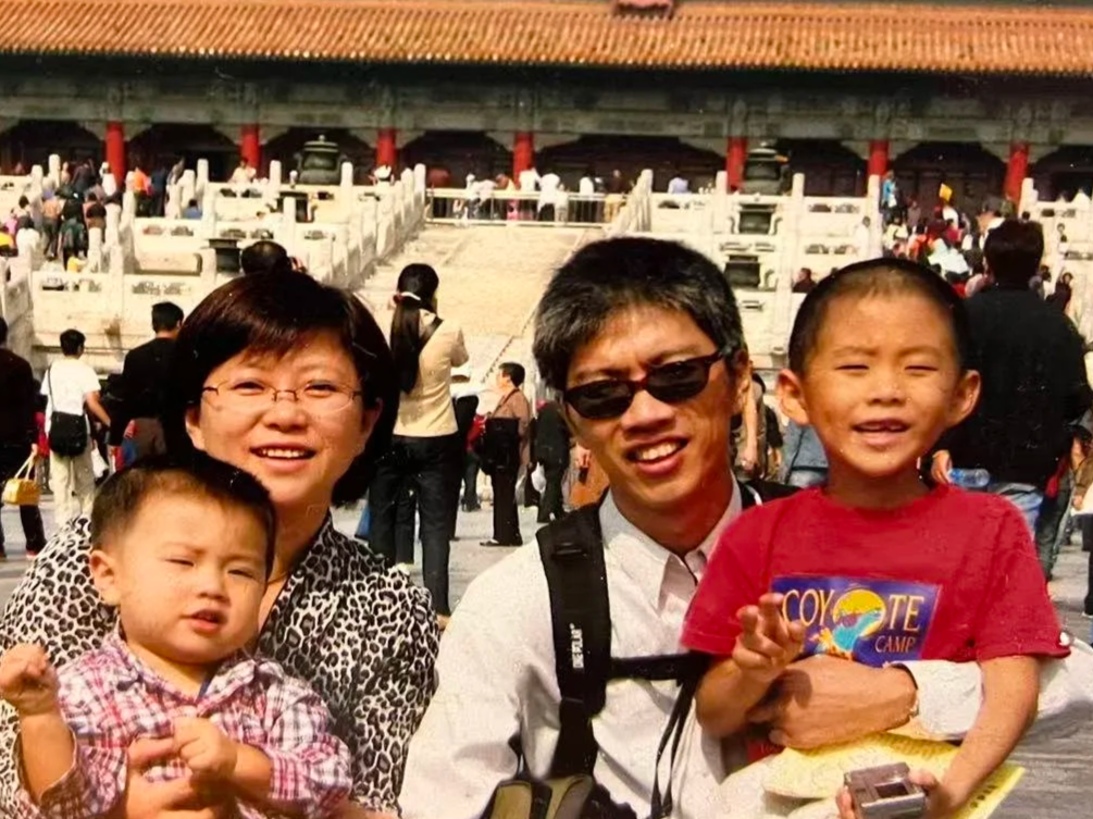 I realized I didn't truly know my Dad: The story behind Tell Me Your Story