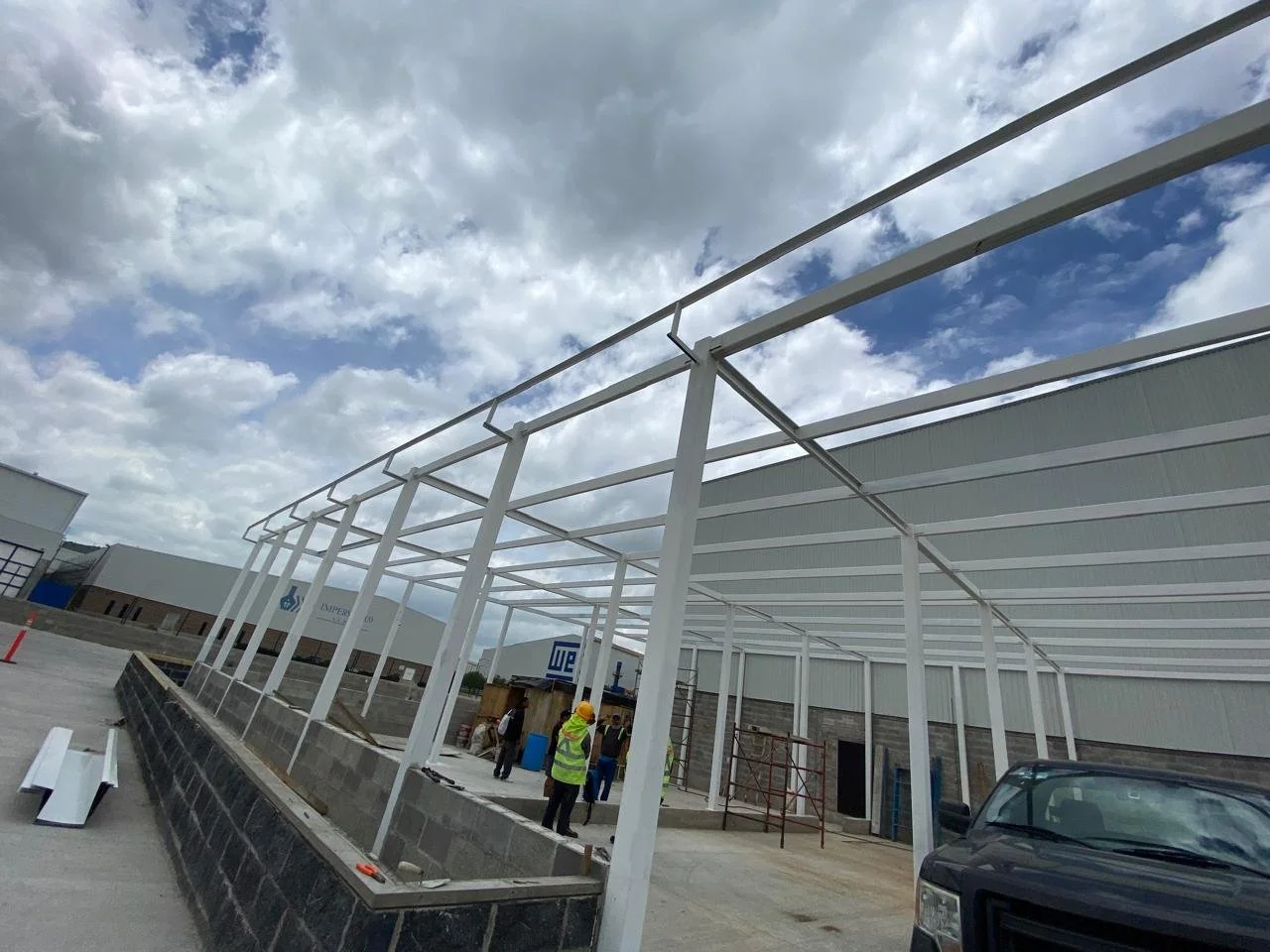 Proyecto Oranssi: Techo de vigas