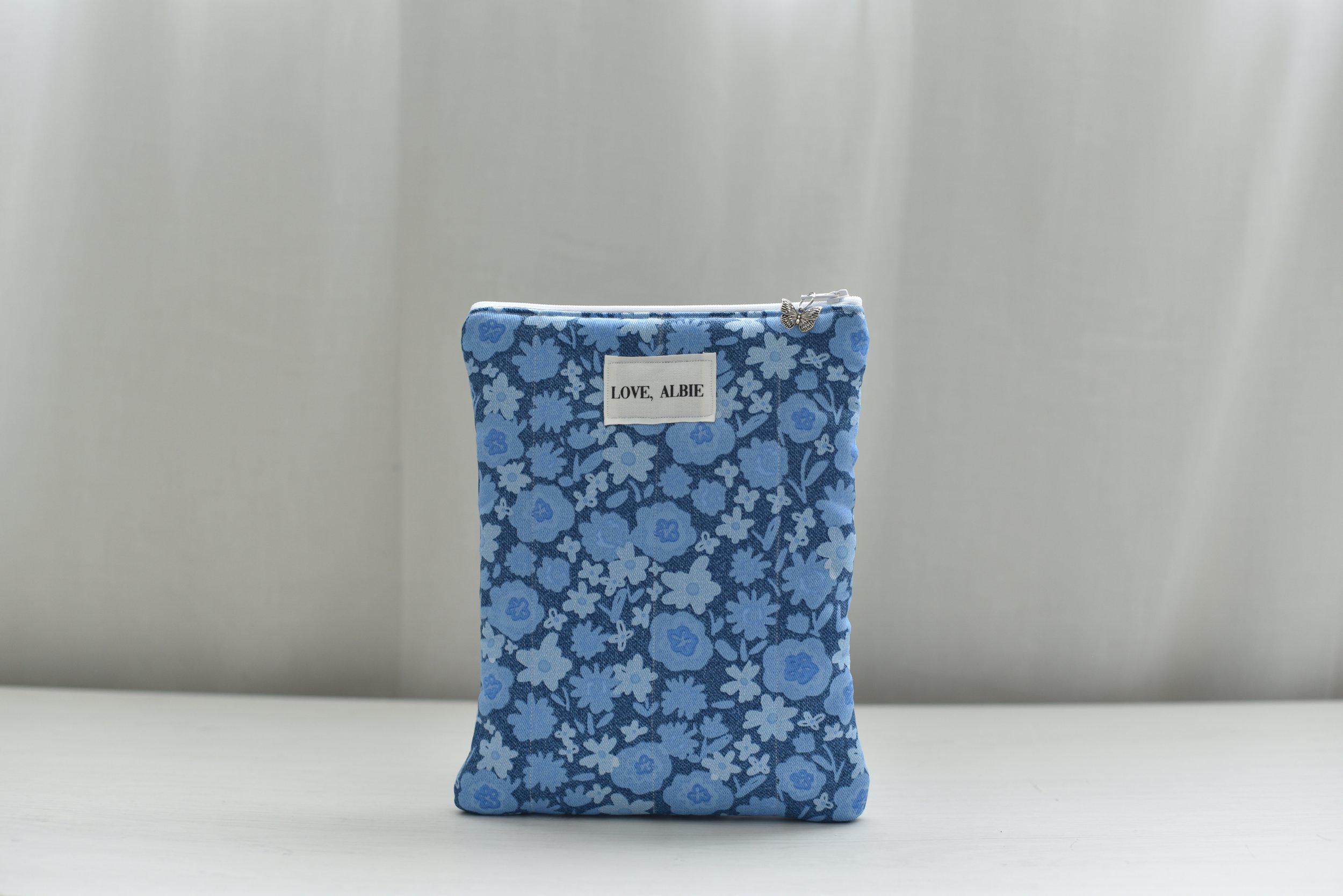 Blue Floral Kindle Sleeve