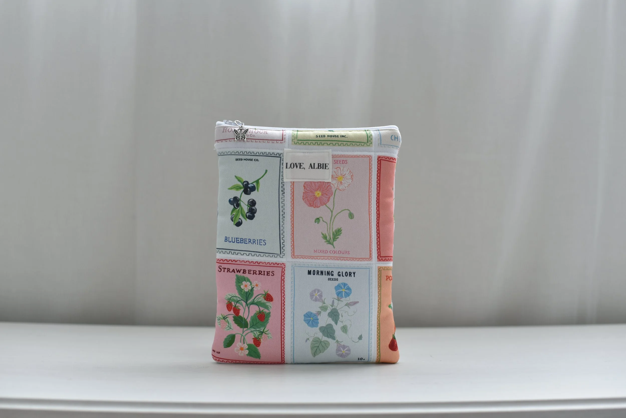 Vintage Garden Kindle Sleeve