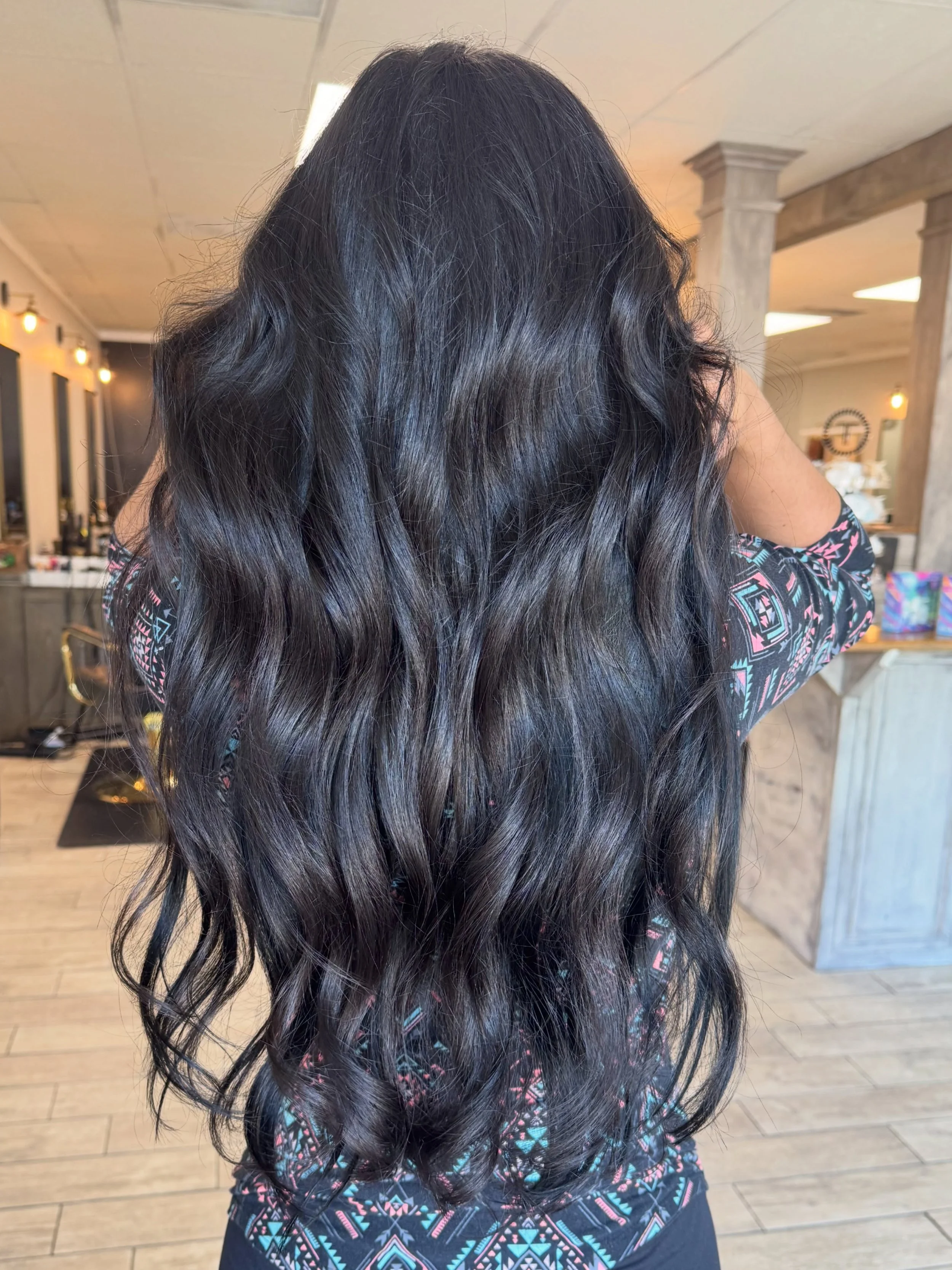 Before &amp; After!🖤🖤
CMB Hair: Black Roast 22&rdquo;
.
.
.
#beforeandafter #macongahair #hairextensions #macongahairstylist #beforeandafterhair