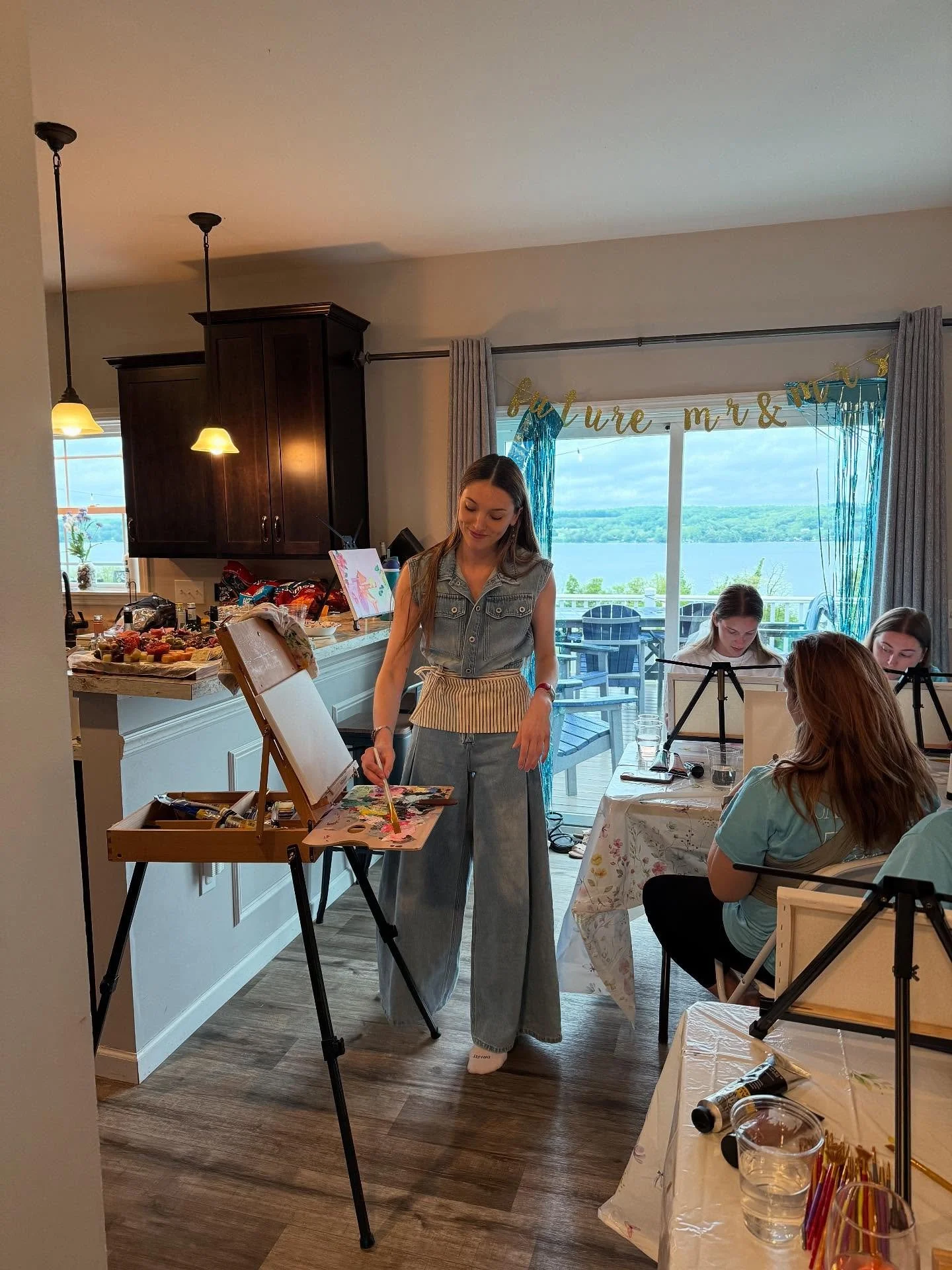 Painting, wine and a beautiful view of Owasco lake. Another amazing &lsquo;Paint and Sip&rsquo; in the books. Thank you to this amazing group of women that let me be a part of celebrating the bride to be. 

Im not sure what&rsquo;s better than this

